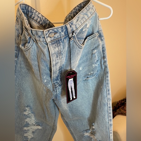 Women’s no boundaries size 11 high rise straight leg - Picture 3 of 3